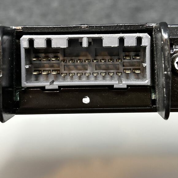 Vintage 1999 Bose Stereo Amplifier Amp 2441 Made In USA Untested / As-Is - Picture 10 of 10